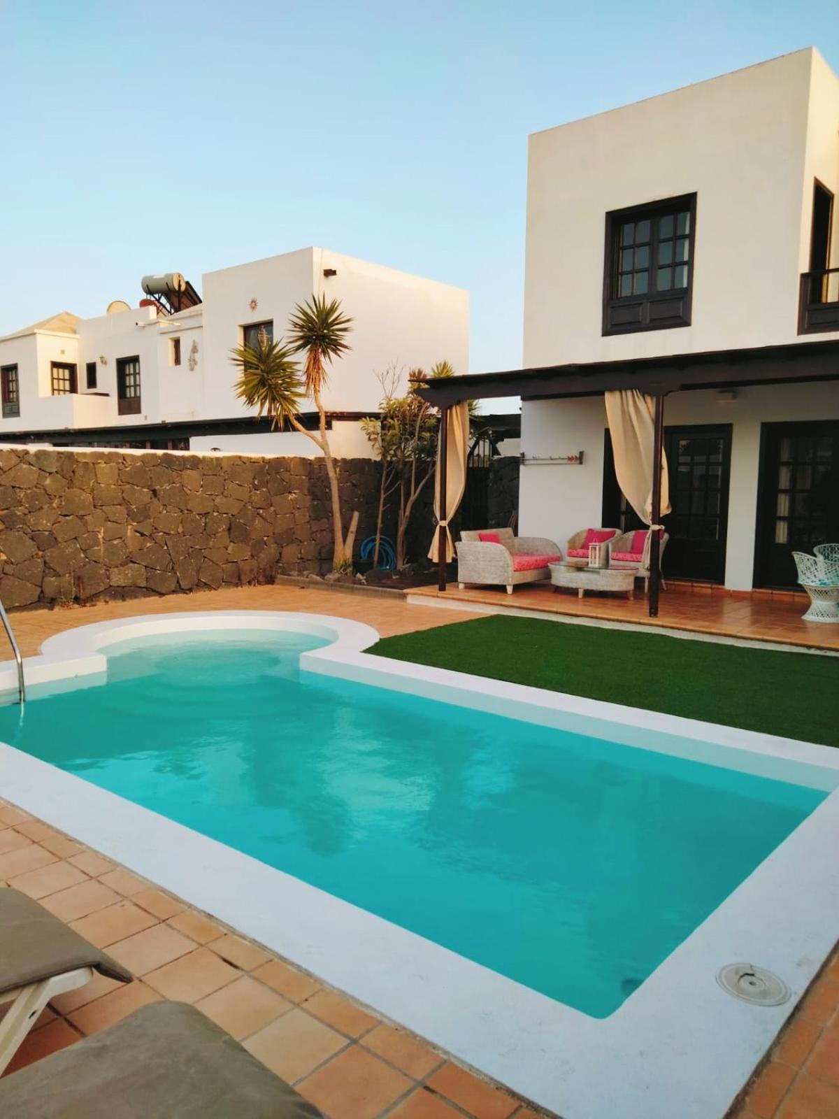 Lovely Villa Kiluka Heated Pool بلايا بلانكا المظهر الخارجي الصورة